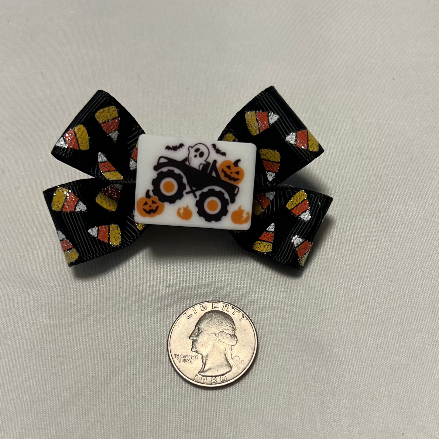 Trucks & Treats Bow Clips