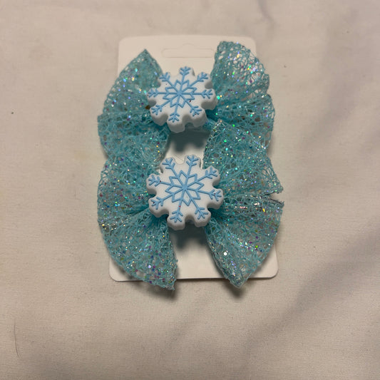 Let It Snow Bow Clips